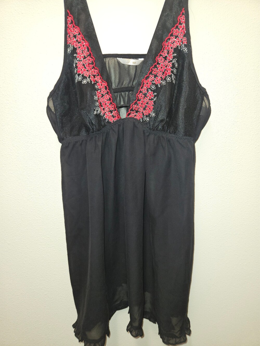 Flora Womans Black Chemise Size M - Picture 2 of 11